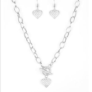 Woman’s valentines necklace